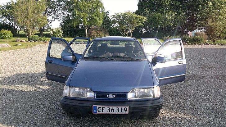 Ford Sierra *solgt* billede 9