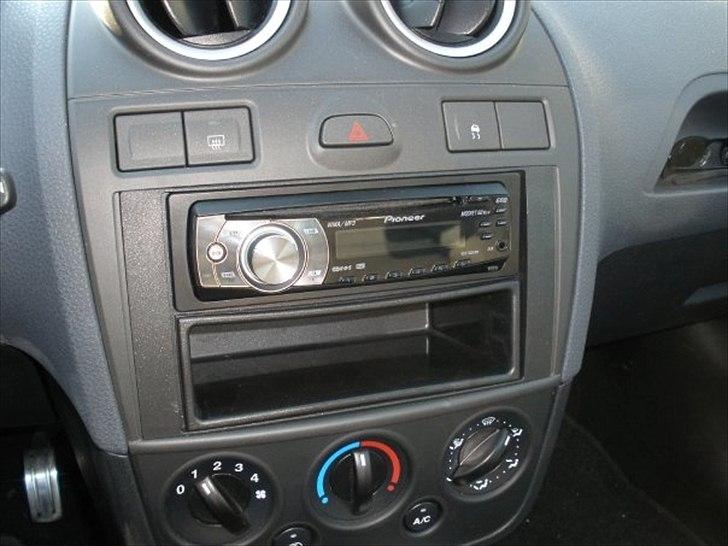 Ford Fiesta 1.6 TDCi billede 9