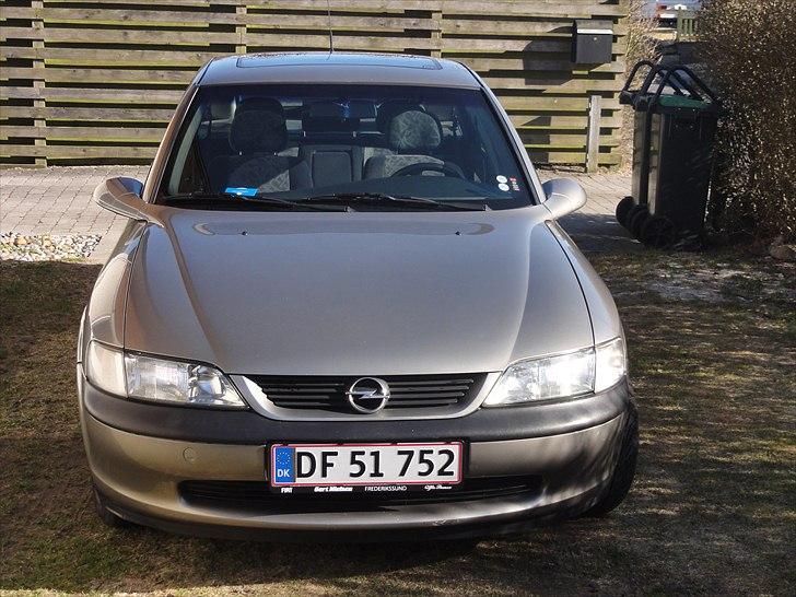 Opel Vectra B - solgt billede 1