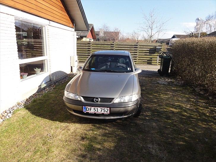Opel Vectra B - solgt billede 3