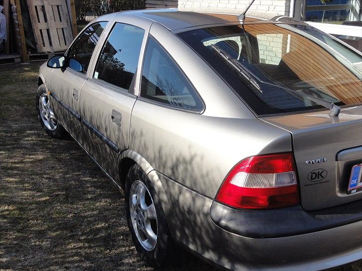 Opel Vectra B - solgt billede 7