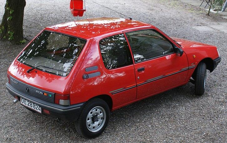 Peugeot 205 Color Line billede 2