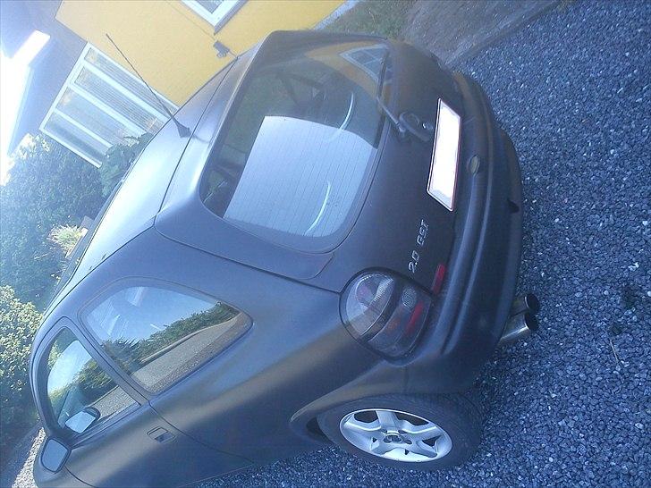 Opel Corsa 1,4iSE [Tidl. bil] billede 2