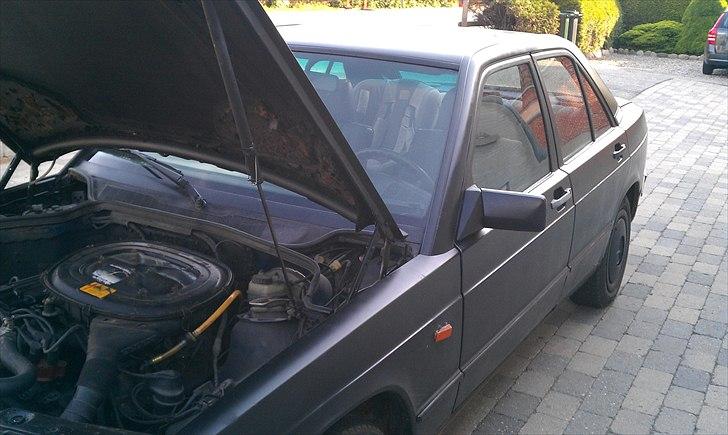 Mercedes Benz 190E billede 10