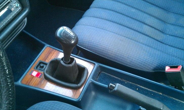 Mercedes Benz 190E billede 16