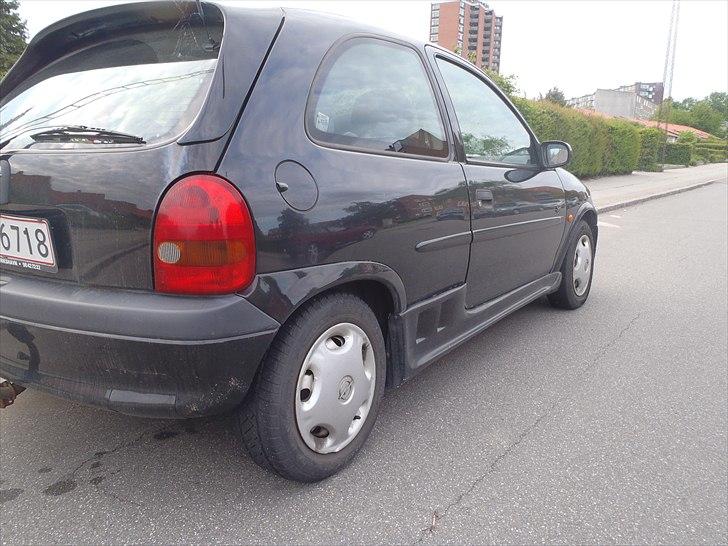 Opel Corsa B Sport "SOLGT" billede 5