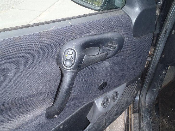 Opel Corsa B Sport "SOLGT" billede 7