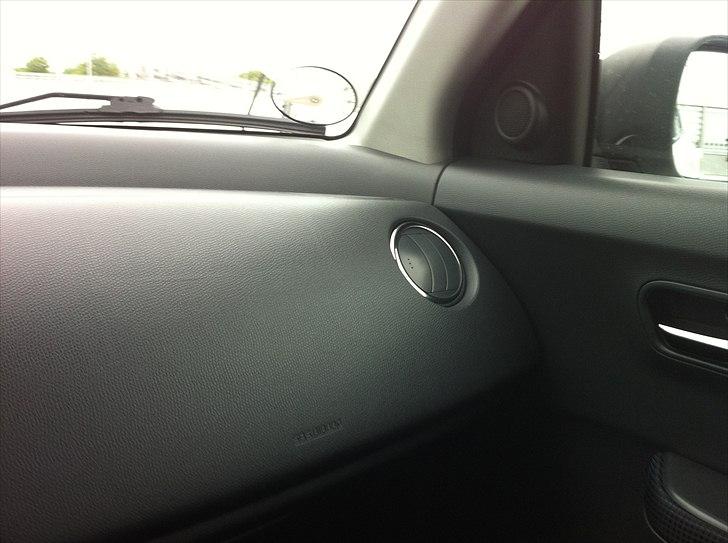 Suzuki Swift 1,3 GLJ billede 8