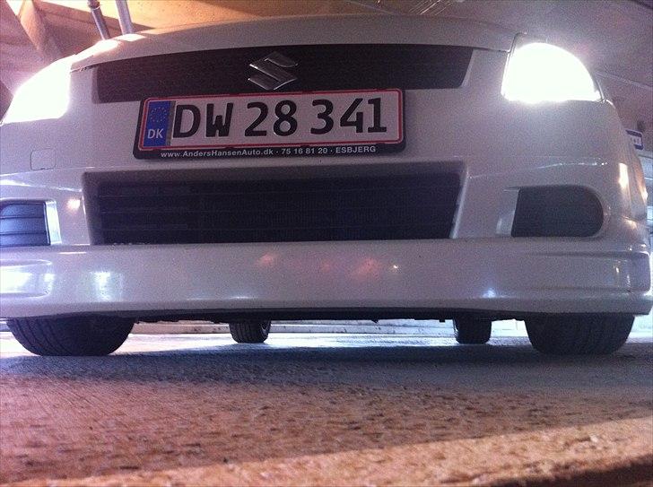 Suzuki Swift 1,3 GLJ billede 10