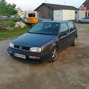 VW Golf 3 1,8 solgt
