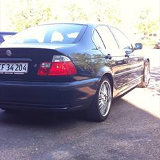 BMW 318i
