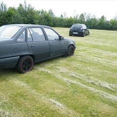 Opel kadett e 1,6i <<TOVE>> DØD :(