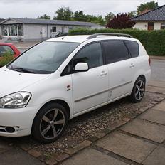 Toyota Sportsvan D4D (Solgt)