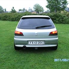 Peugeot 306