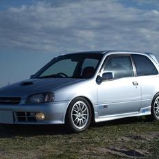 Toyota starlet Glanza V
