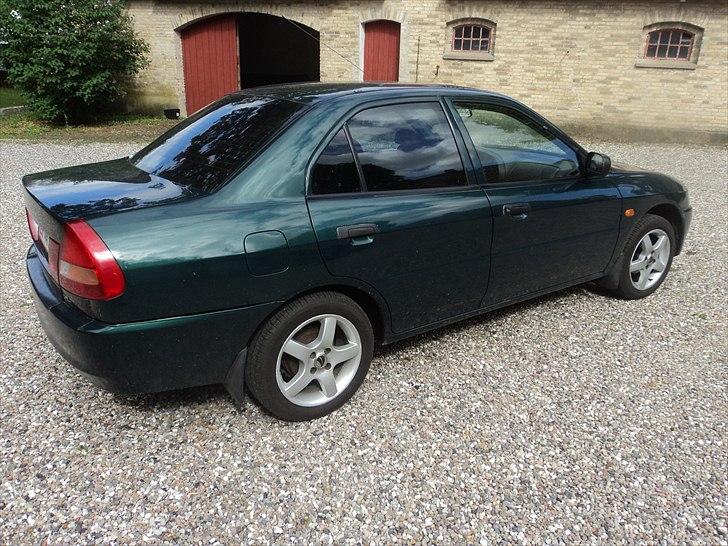 Mitsubishi lancer billede 1