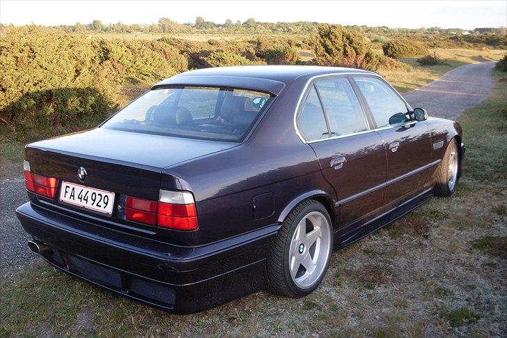 BMW 530i solgt billede 3