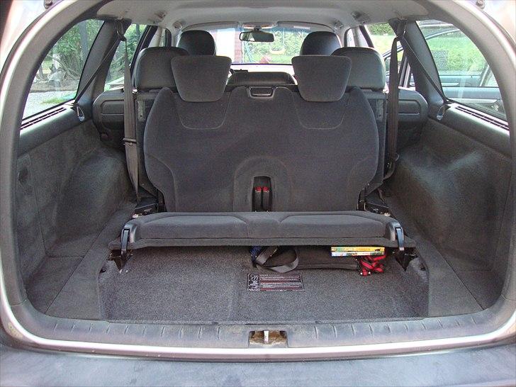 Volvo V70 - Plads til barn nr. 4 og 5! Eller svigermor! billede 5