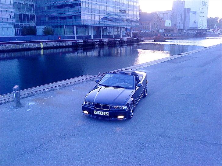 BMW 325i cab billede 15