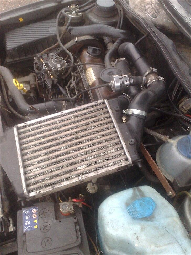 VW Golf II GTD ~ 1983 ~ Solgt - Efter monteret Intercooler & efter monteret BlowOff :D billede 17