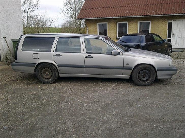 Volvo 855 t5 ,SOLGT - sådan så den ud til at starte med,dog har jeg fået sat gevind undervognen på her,men ellers megahøj og yderst standard billede 20