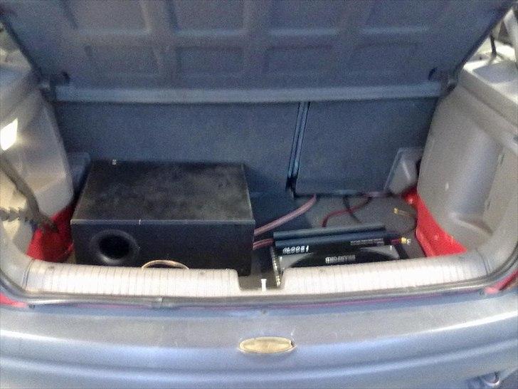 Opel corsa b swing dytten skrottet  billede 5