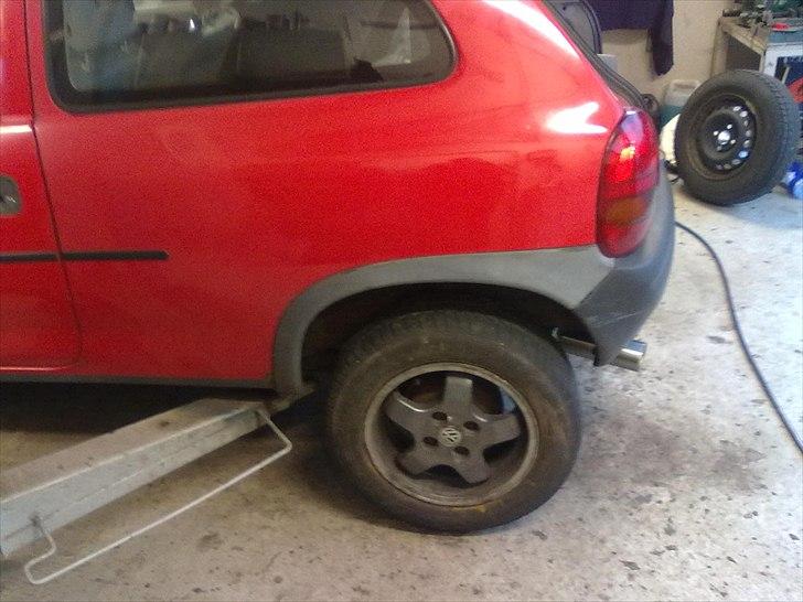 Opel corsa b swing dytten skrottet  billede 7