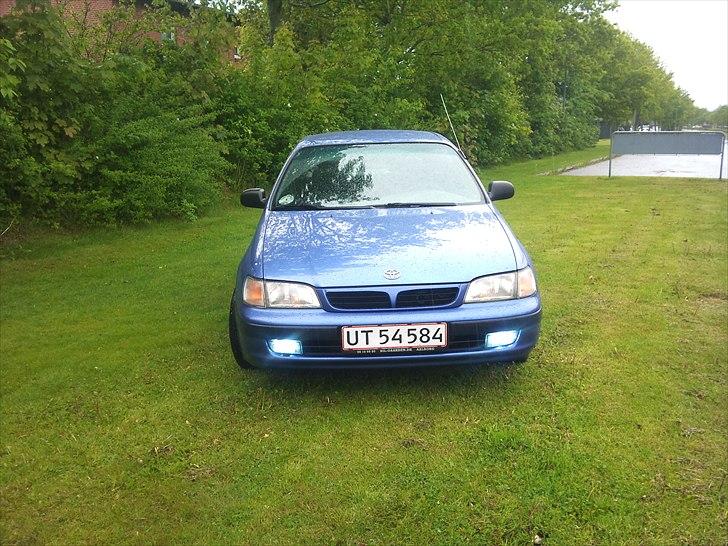 Toyota Carina E 2,0 GLI SOLGT billede 2