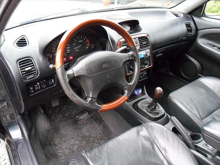 Mitsubishi Carisma 1,8 GDI Sedan billede 18