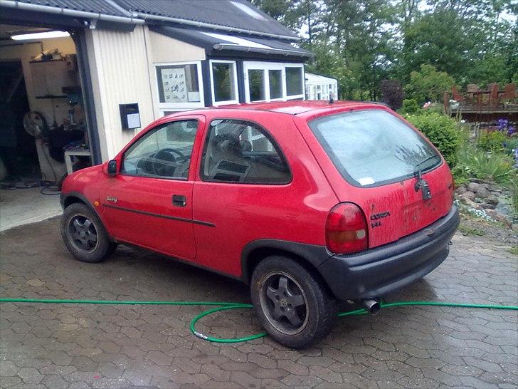 Opel corsa b swing dytten skrottet  billede 16