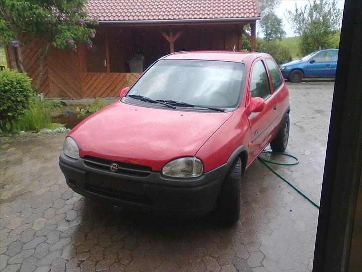 Opel corsa b swing dytten skrottet  billede 17