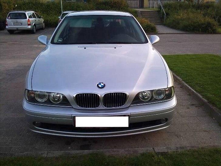 BMW 530i billede 1