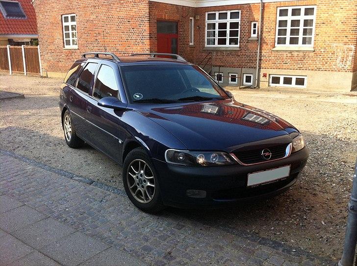 Opel Vectra B 2,5 V6 billede 13