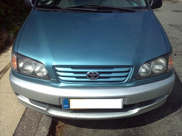 Toyota Sportsvan billede 2