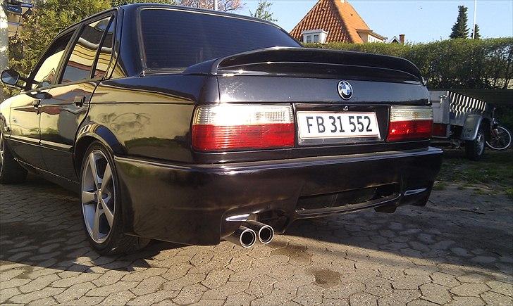 BMW 320i(325i) billede 5