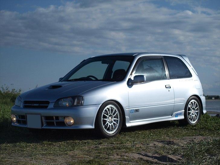 Toyota starlet Glanza V billede 3