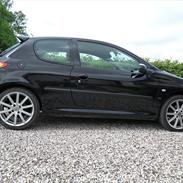 Peugeot 206  S16