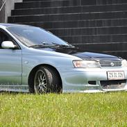 Toyota Carina E 1,6 XLi