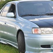 Toyota Carina E 1,6 XLi