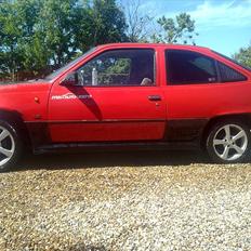 Opel kadett e 