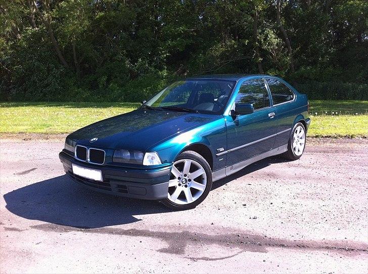 BMW 316i Compact billede 1