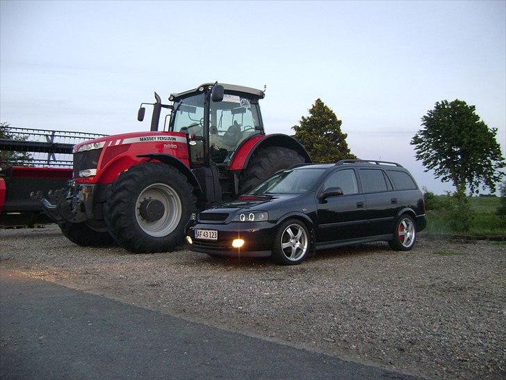 Opel Astra G st.car totalskadet - Masse Ferguson 8690 billede 11