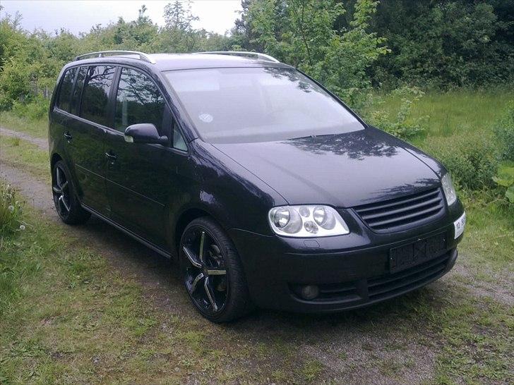 VW TOURAN 2,0 TDI DSG (solgt) billede 9
