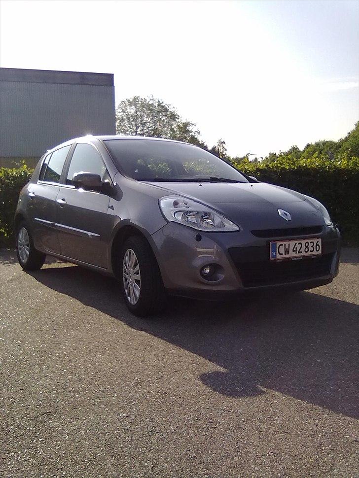 Renault Clio III 1,5 DCI ECO 2 BYTTET billede 2