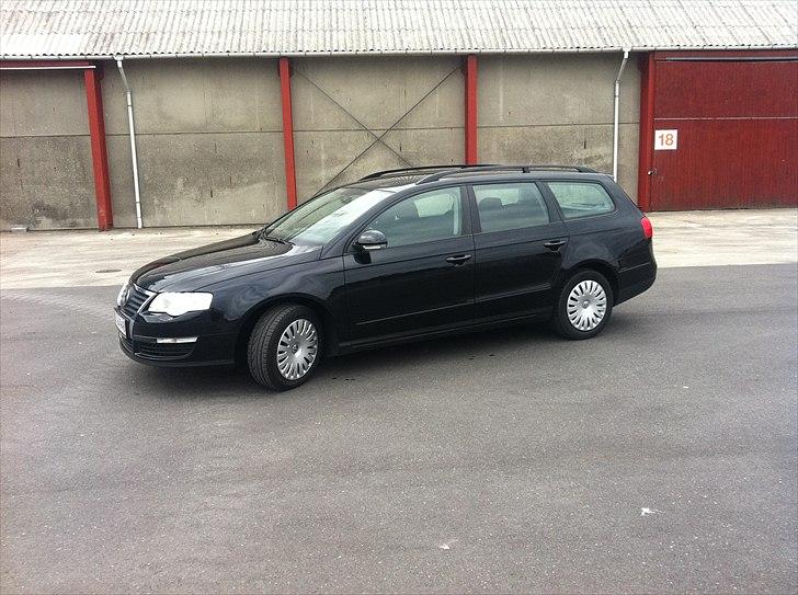 VW Passat 2,0 TDi Trendline billede 8