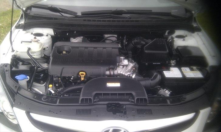 Hyundai i30 cw classic sense billede 7