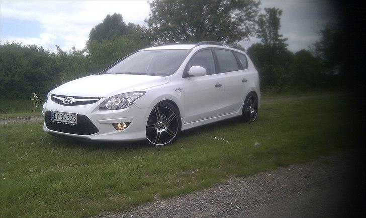 Hyundai i30 cw classic sense billede 12