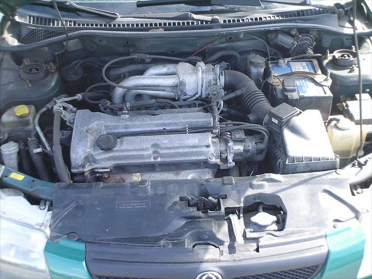 Mazda 323 sport billede 7