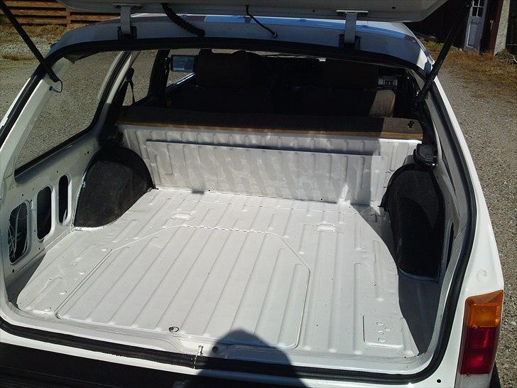 Opel Rekord E 2,0s 3dørs caravan billede 8