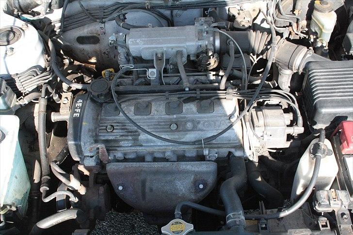 Toyota Corolla Xli E100 billede 2